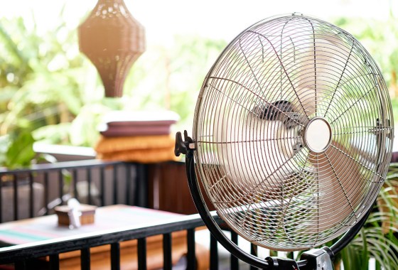 Lasko tower fan vs. OmniBreeze tower fan