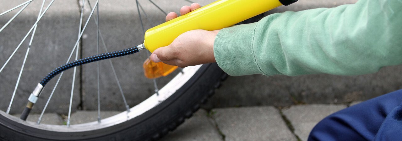 CYCLE PLASTIC PUMP CLIPS BICYCLE EASY FIT SCHRADER AND PRESTA