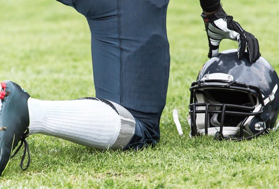 Best Under Armour football gloves