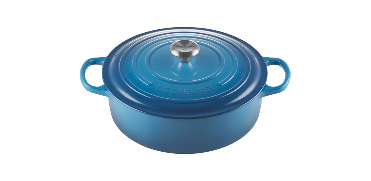 Le Creuset Enameled Cast Iron Signature Round Wide Dutch Oven, 6.75 Qt