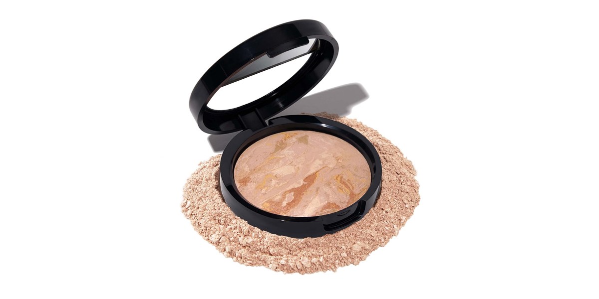 LAURA GELLER NEW YORK Award-Winning Baked Balance-n-Brighten Color Correcting Powder Foundation LAURA GELLER NEW YORK Award-Winning Baked Balance-n-Brighten Color Correcting Powder Foundation