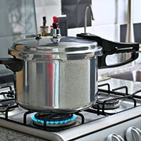 stove top pressure cooker