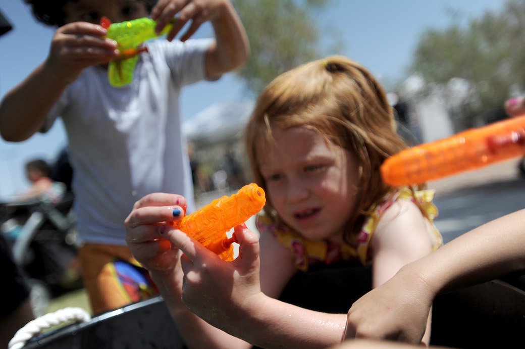 5 Best Water Guns Apr. 2021 BestReviews