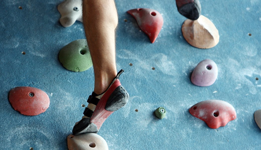 5 Best Women's Rock Climbing Shoes Sept. 2024 BestReviews