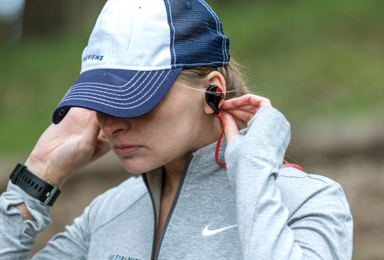 Which headphones are best for outdoor exercise?