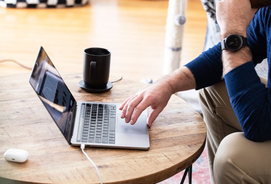 How to avoid greenwashing while online shopping