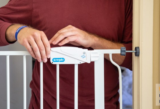 Best Regalo baby gate