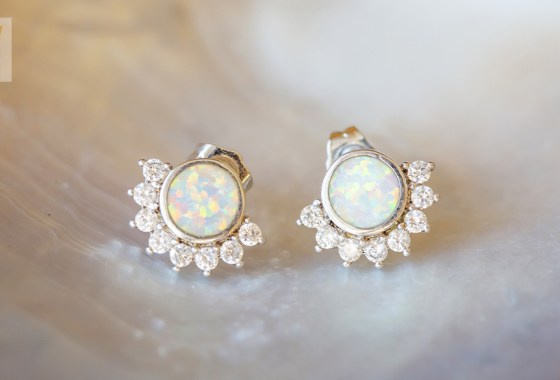 Best opal earrings