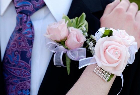 The ultimate prom gift guide 2022