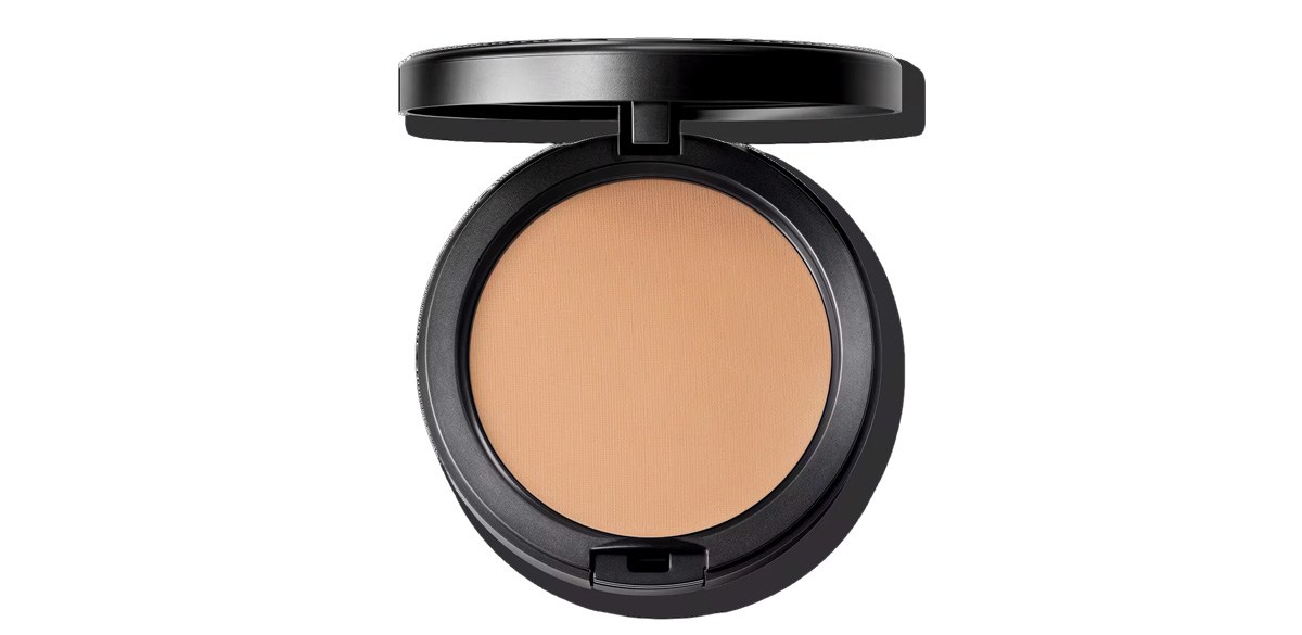 Mac Studio Fix Powder Plus Foundation