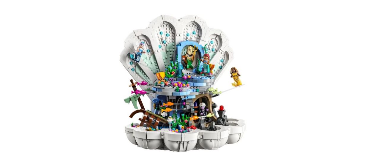 The Little Mermaid Royal Clamshell The Little Mermaid Royal Clamshell