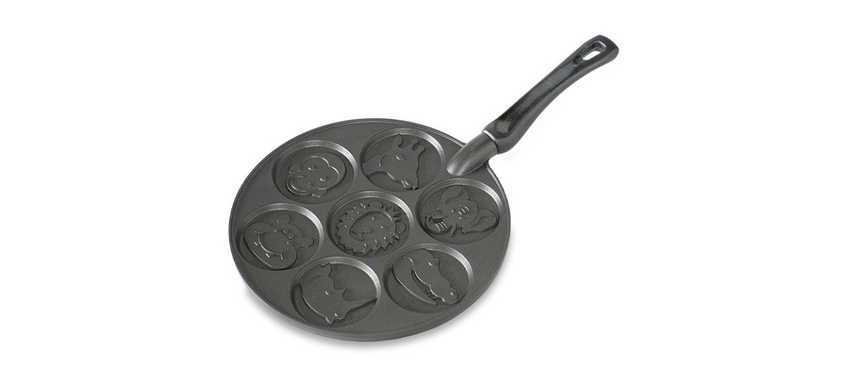 https://cdn10.bestreviews.com/images/v4desktop/image-full-page-cb/best-nordic-ware-zoo-friends-pancake-pan.jpg?p=w1228