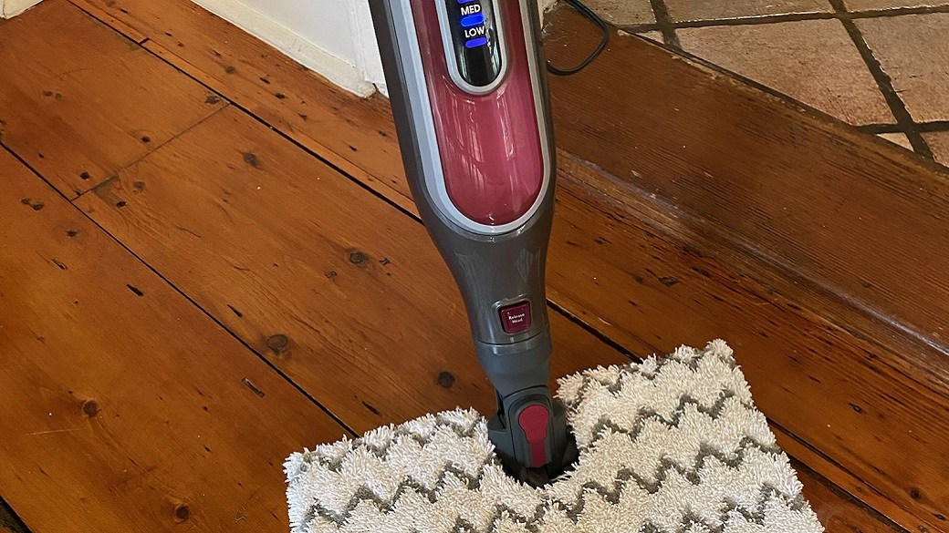 Shark steam mop review How well does this steam mop clean and sanitize hard floors?