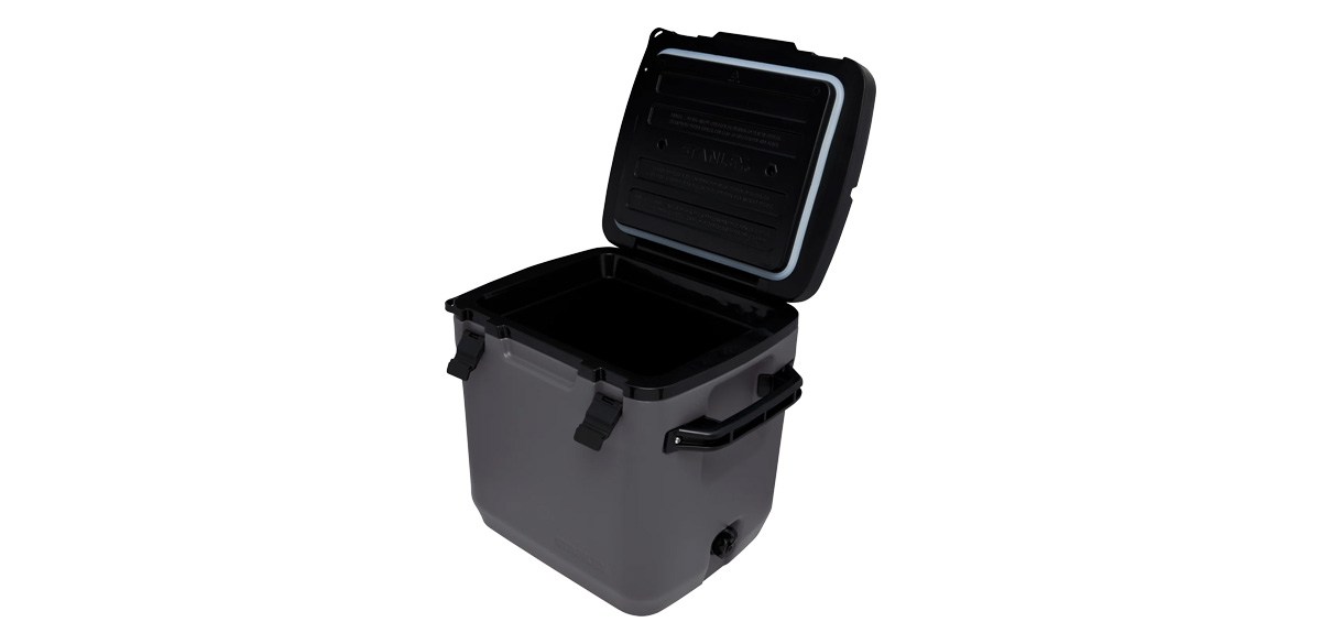Stanley Adventure Cold For Days Outdoor Cooler 30 qt