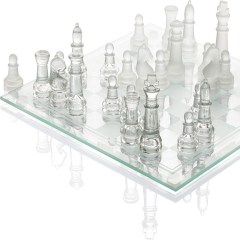 Srenta Fine Glass Chess Set