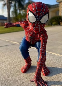 Bobble Gifts LLC Classic Superhero Suit